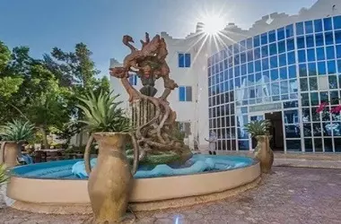 هتل ققنوس کیش